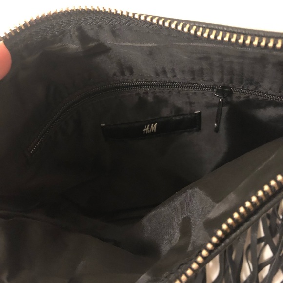 H&M small black purse. Fringe on bottom. Only used once! - Picture 3 of 3